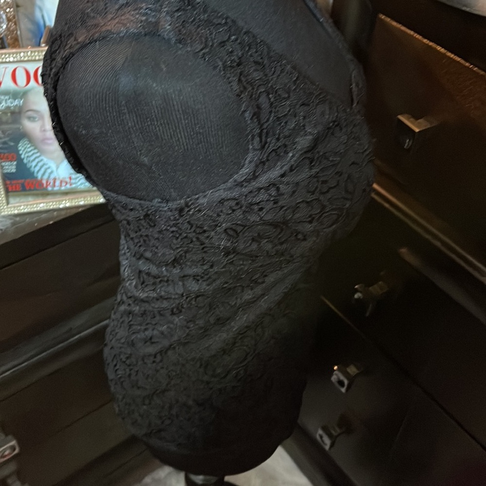 Top - Picture 3 of 5